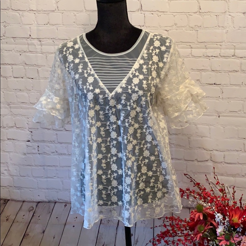 Women’s shirt